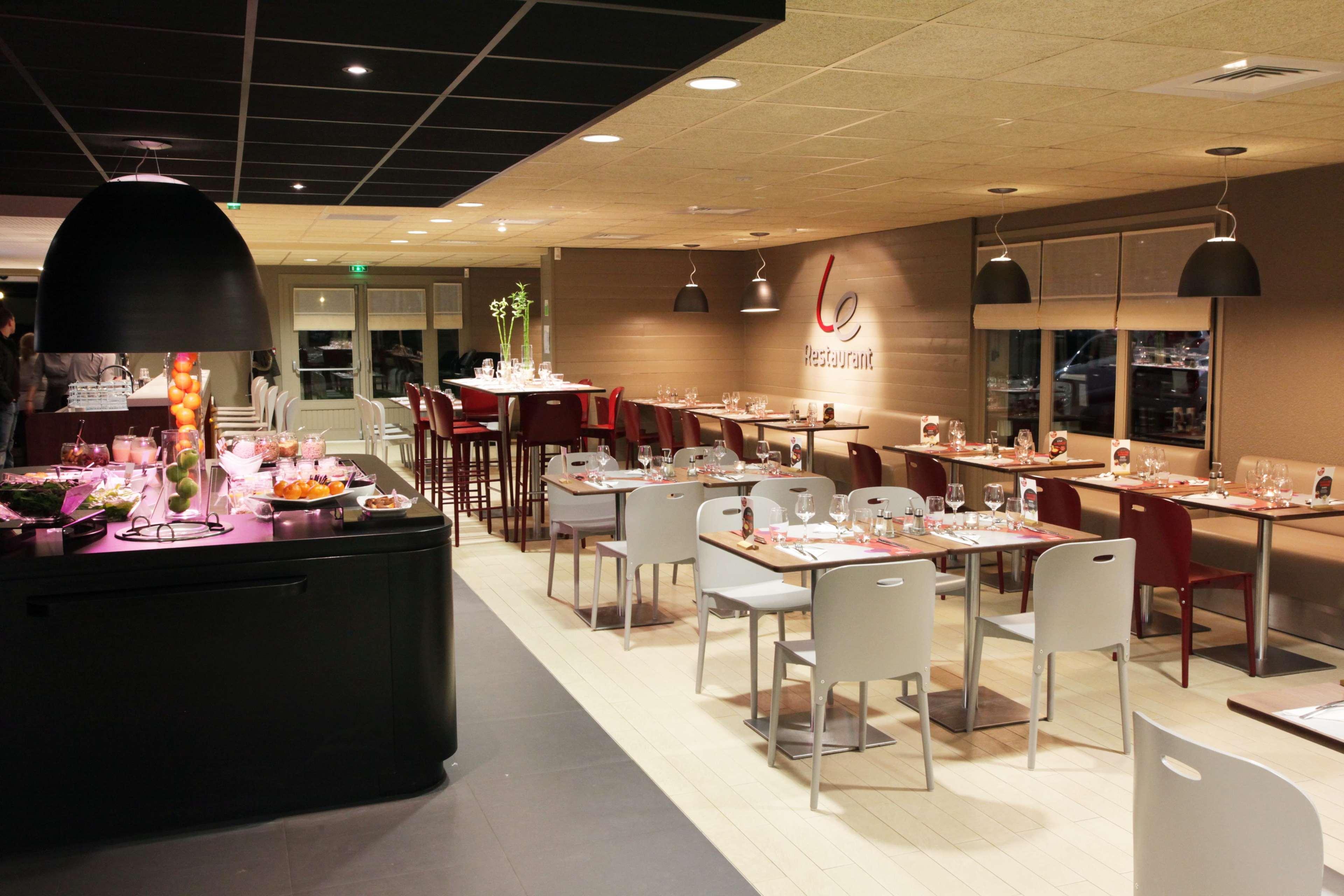 Hotel Campanile Besançon Nord Ecole Valentin Miserey-Salines Esterno foto