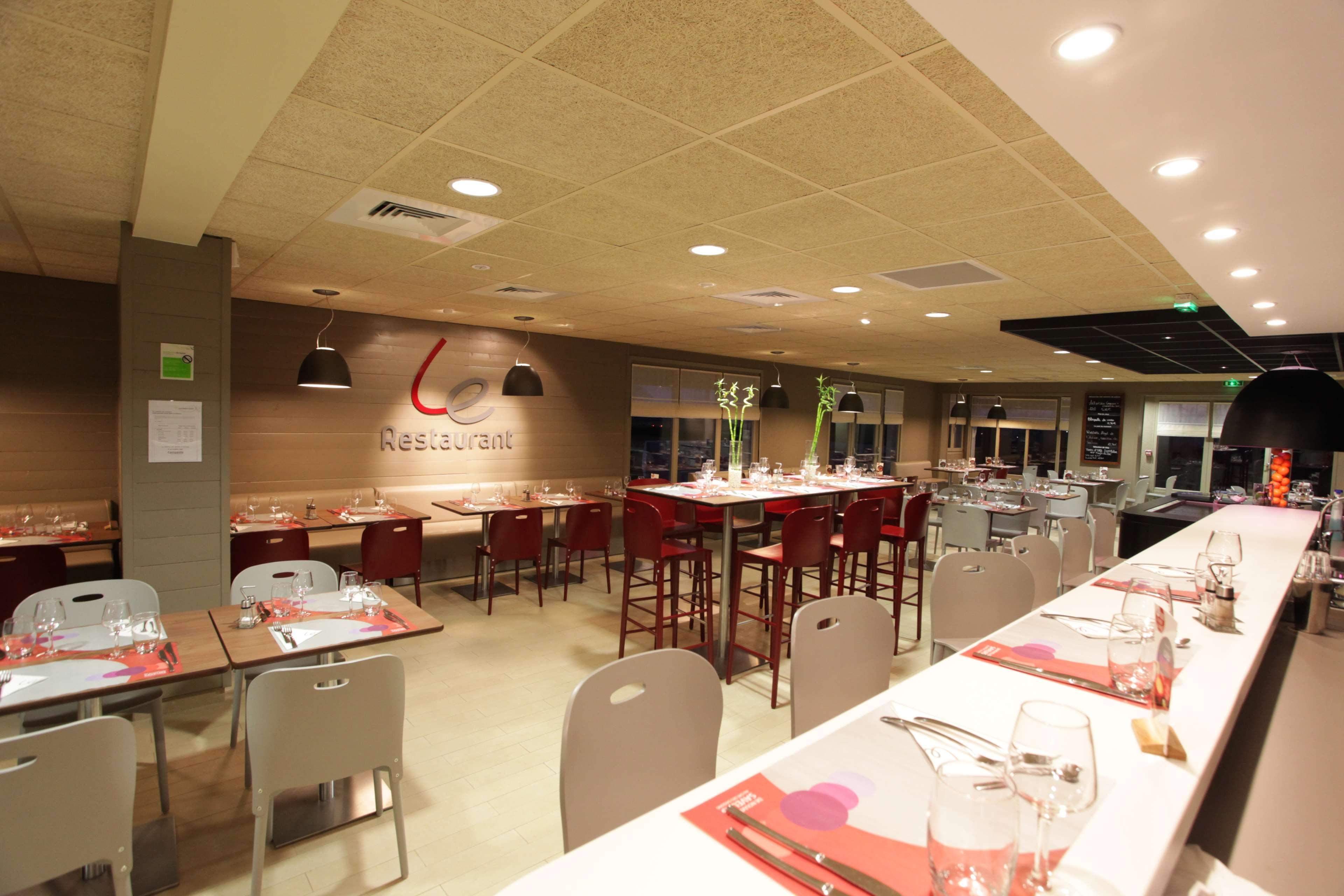 Hotel Campanile Besançon Nord Ecole Valentin Miserey-Salines Esterno foto